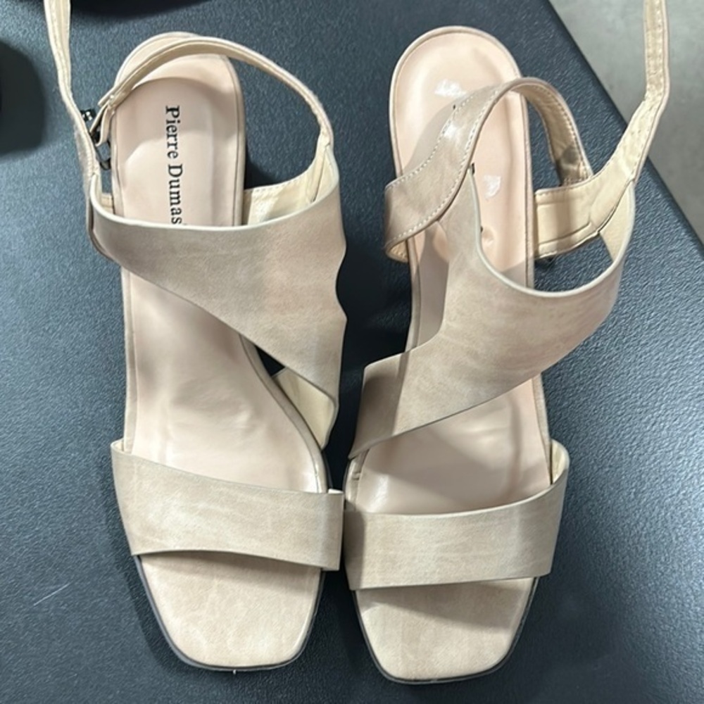Pierre Dumas Ivory Women’s Open Toe Sandals with Heels size 10, medium
